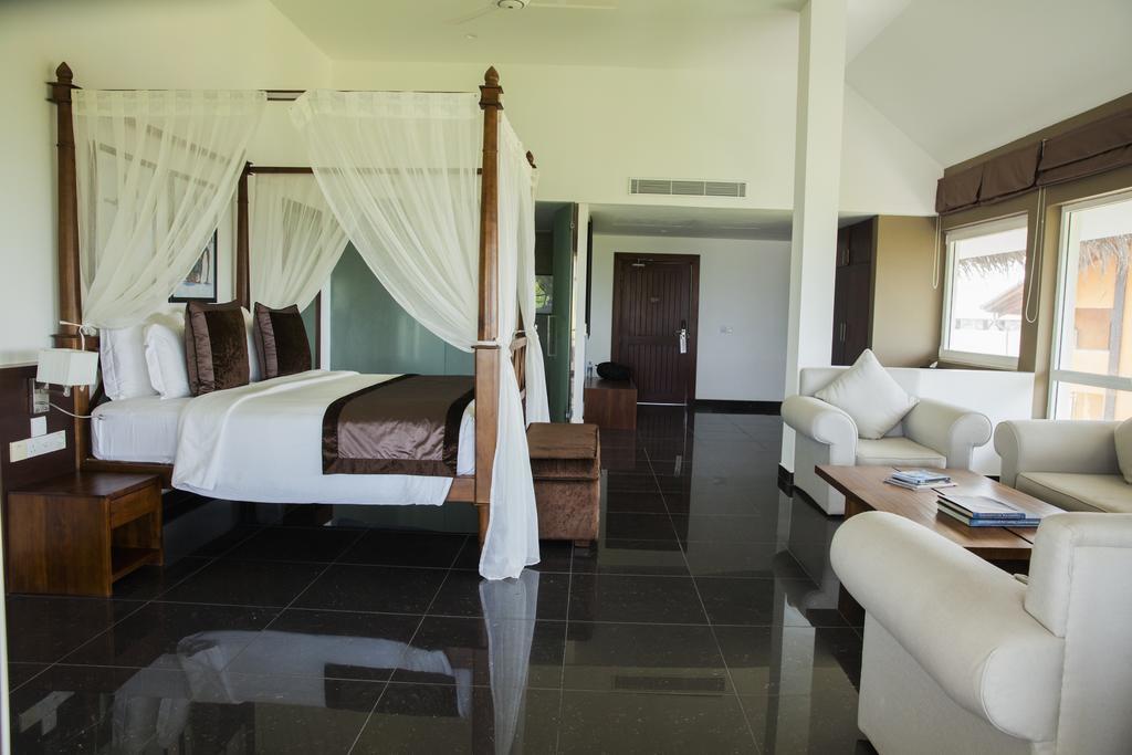 Anilana Pasikuda Hotel Passikudah Екстериор снимка